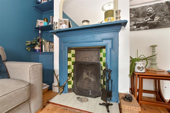 Grange Road, East Cowes photo 4