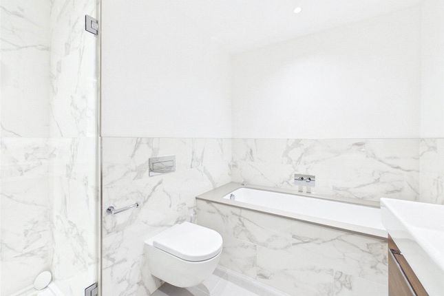 Flat 37,, Haymarket House, Teddington photo 3