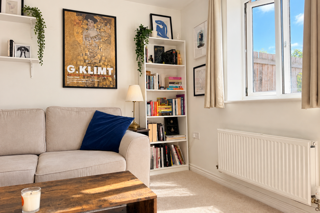24, Whiteways, Exeter photo 4