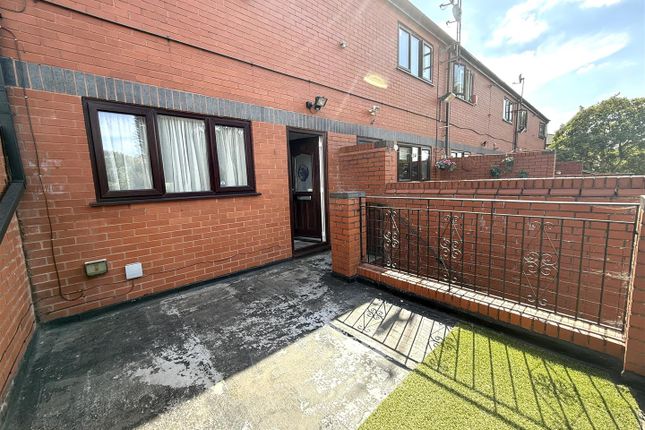 Flat 6, Casa Mia Court, Cardigan Place, Cannock photo 2