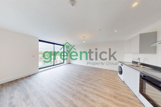 The Stow, Harlow photo 2