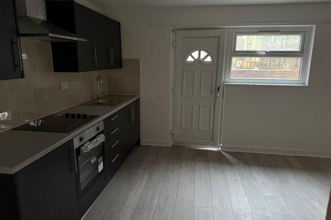 2 Bedroom Flat To Let