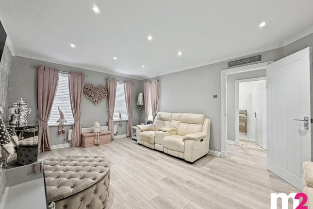 31, Barnfield, Newport photo 5