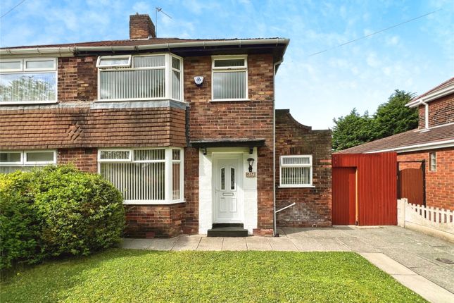 Detached house to rent in Hillfoot Avenue, Hunts Cross, Liverpool