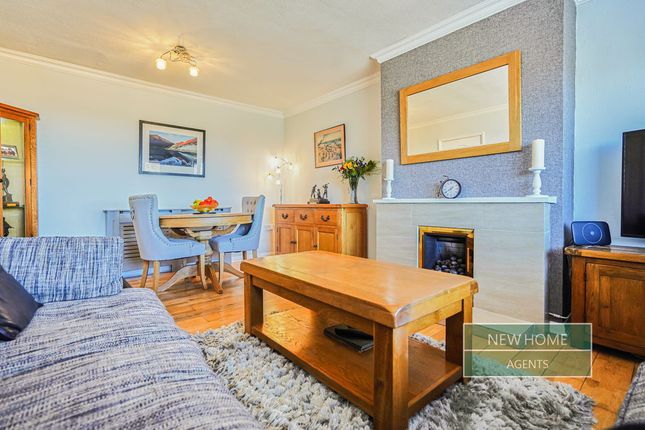 31, Kingston Drive, Deeside photo 3