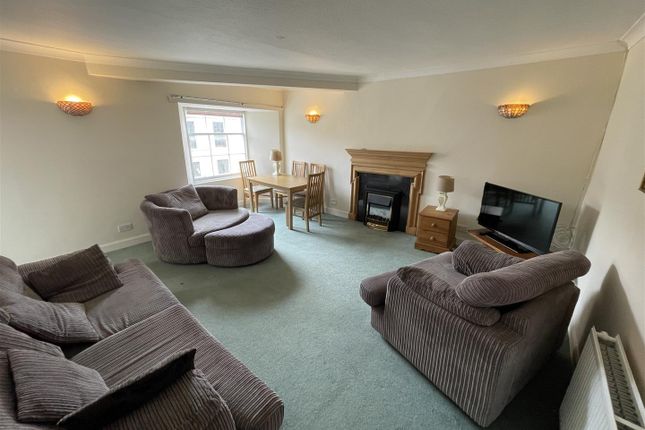 10C, St. Catherine Street, Cupar photo 2