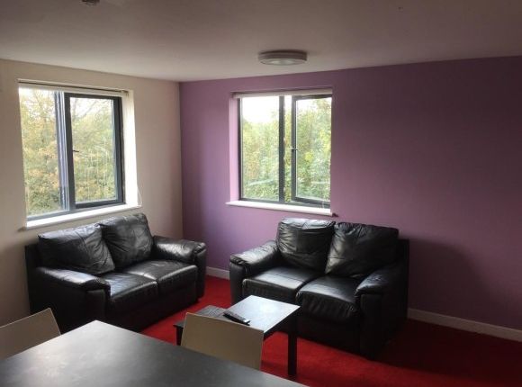402 Tallis Court, Parham Road, Canterbury photo 2