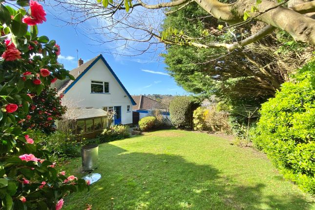 59, Wren Crescent, Coy Pond photo 3