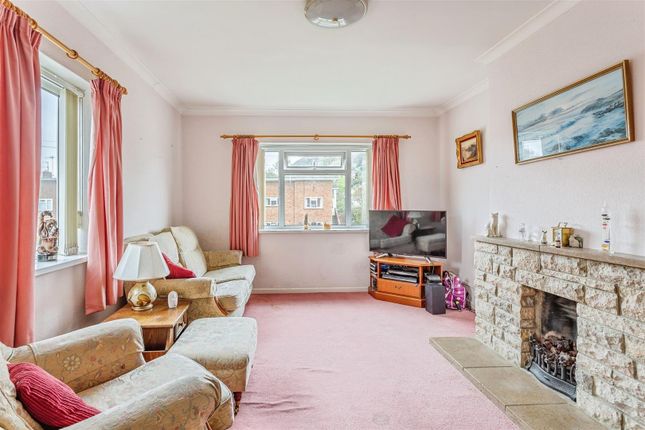 56, St. Swithins Road, Bridport photo 2