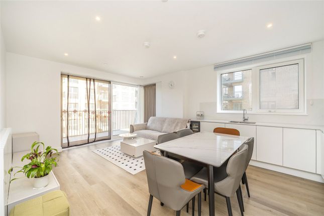 Flat 502, Barber House, 2, Banks Road, London photo 3
