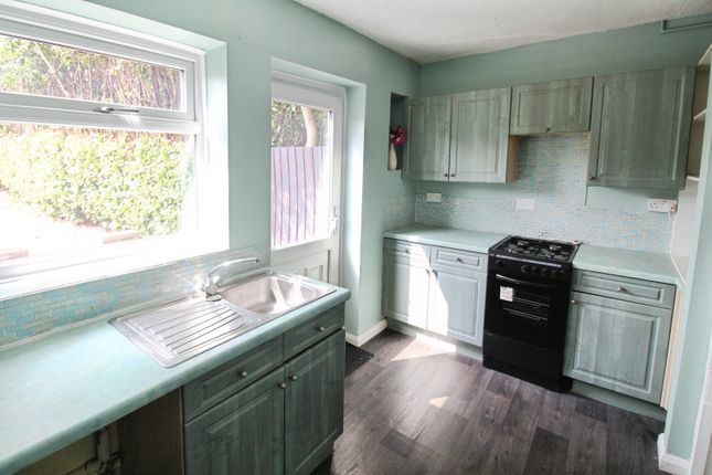 47, South Roundhay, Birmingham photo 2