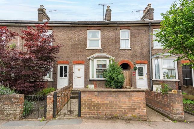 Thumbnail Terraced house for sale in Berkhampstead Road, Chesham