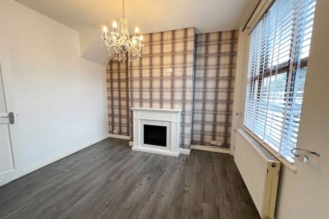 282 Aldermans Green Road, Coventry photo 3