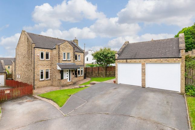 Thumbnail Detached house for sale in Cupstone Close, East Morton, West Yorkshire