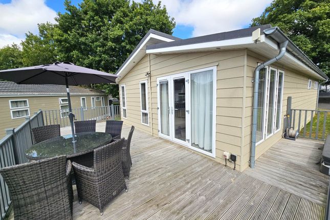 2-bed caravan on Prestige Casa Di Lusso, Bacton Rd, North Walsham, £150,000