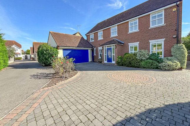 Thumbnail Detached house for sale in Cobbins Grove, Burnham-On-Crouch