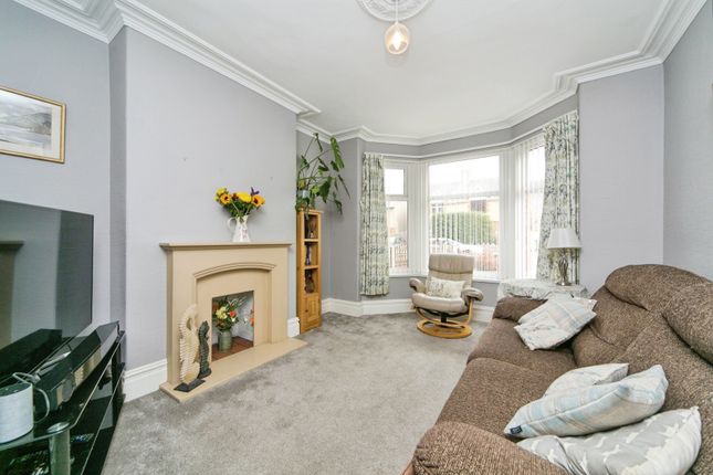 59, Coed Coch Road, Colwyn Bay photo 2