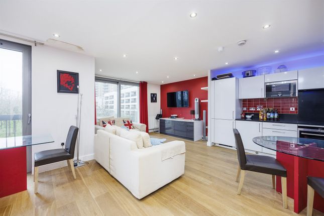Thumbnail Flat to rent in Meadow Court, 14 Booth Road, London