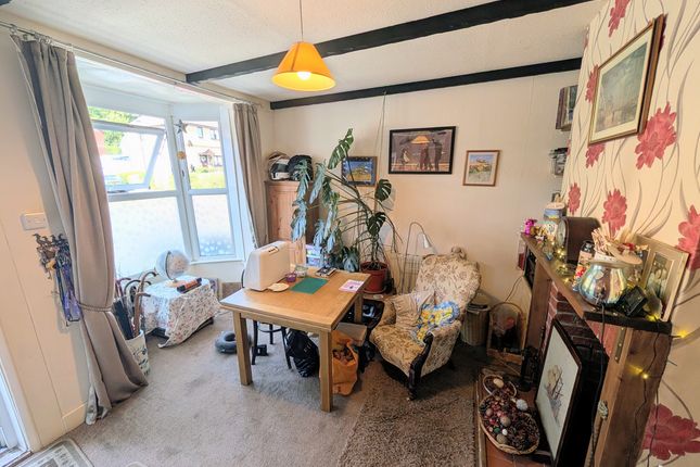 56, Victoria Road, Cowes photo 3