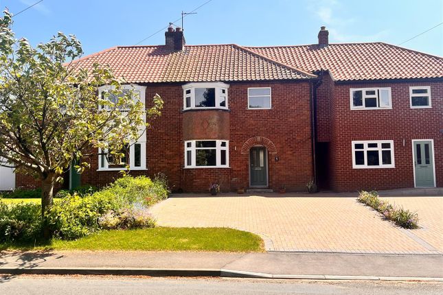 Thumbnail Property for sale in Oulston Road, Easingwold, York