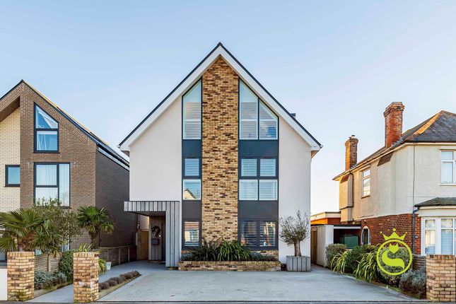 Thumbnail Detached house for sale in Sherwood Avenue, Parkstone, Poole