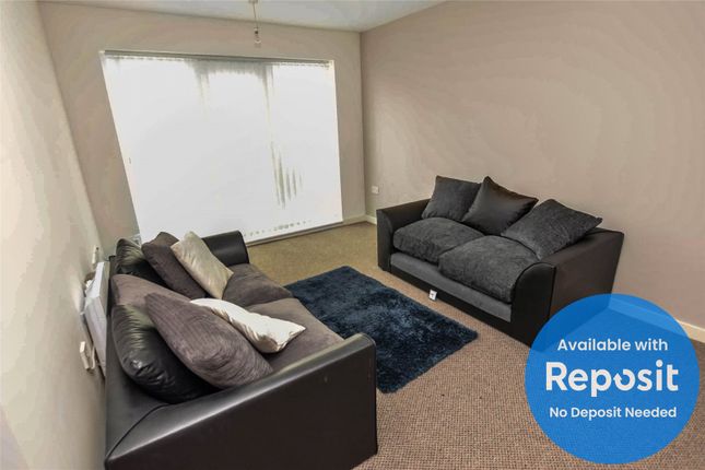 182, Ladywell Point, Salford photo 2