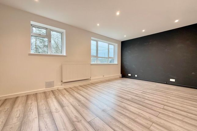 Wallis Avenue, Maidstone photo 4