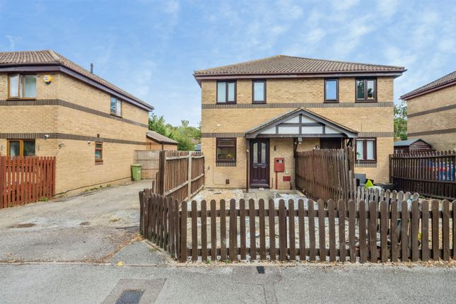 2-bed semi-detached on 38, Fortescue Drive, Milton Keynes, £300,000
