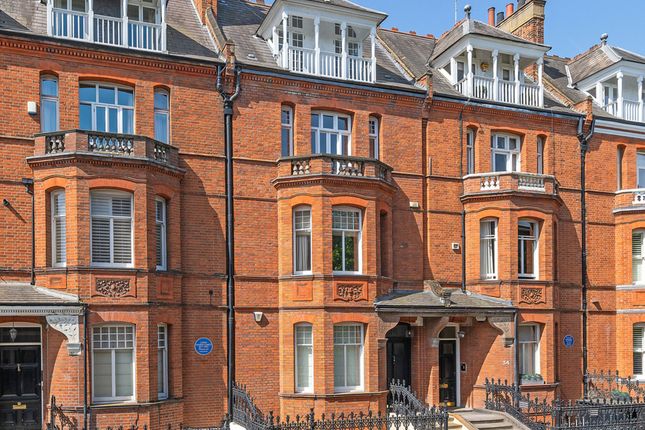 5-bed house on 36, Tite Street, London, £52,000/mo