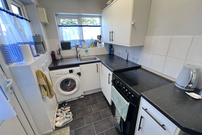 43, Aylesford photo 3