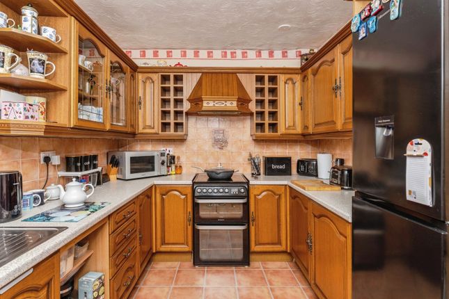 2, Dawson Court, Clwyd photo 3