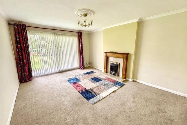 Flat 1, Salsette Court, 30 The Strand, Ryde photo 2