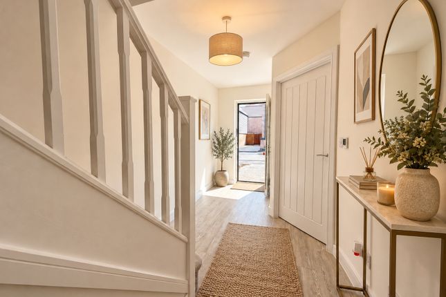 5, Gault Crescent, Cambridgeshire photo 4