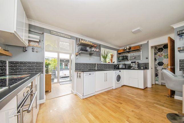 12, Kersey Avenue, SUDBURY photo 4