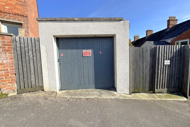 14, Newstead Road, Dorset photo 2