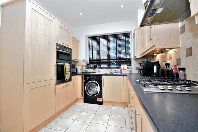 7, Clickers Drive, Northampton photo 4