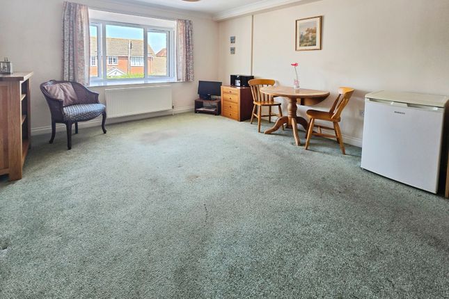 4 Woodland Court,, Orchard Close, Isle of Wight photo 2