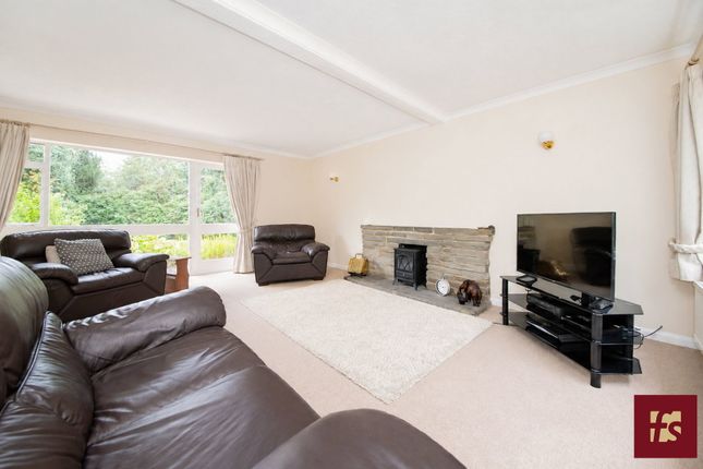 Coombe Pines, Lower Wokingham Road, Crowthorne photo 4
