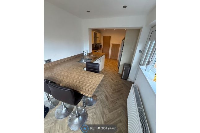Overhall Road, Mirfield photo 4