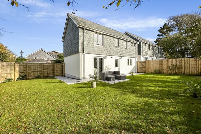 20, The Walled Garden, Penryn photo 4