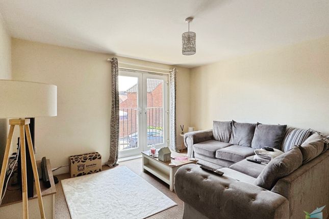 22, Tunbridge Way, Ashford photo 4