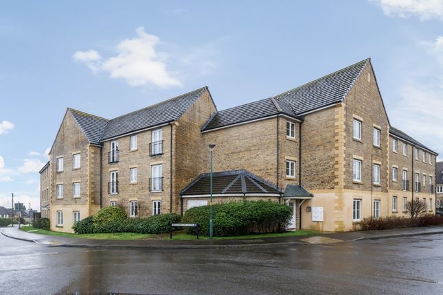 Flat for sale in Beechwood Close, Nailsworth