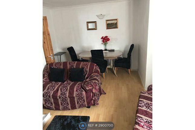 Cherrydown West, Basildon photo 3