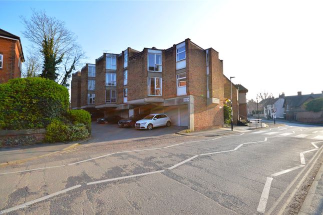 Thumbnail Flat to rent in Ingleside Court, Saffron Walden, Essex
