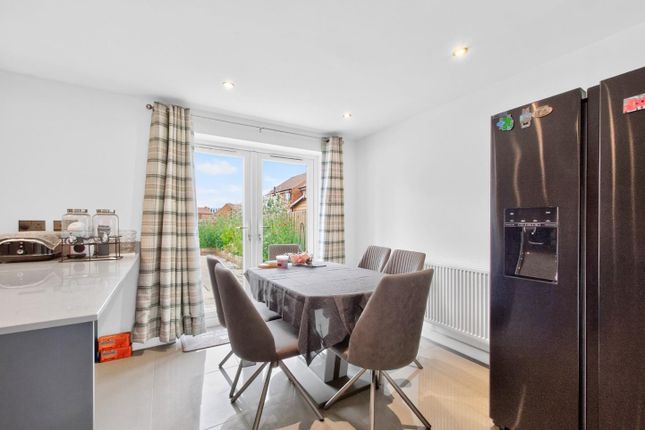 36, Barben Avenue, York photo 4