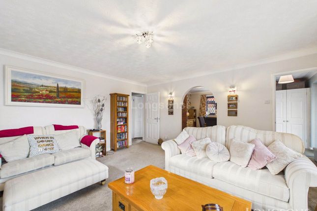 Woodcote, Hills Road, Thetford photo 4