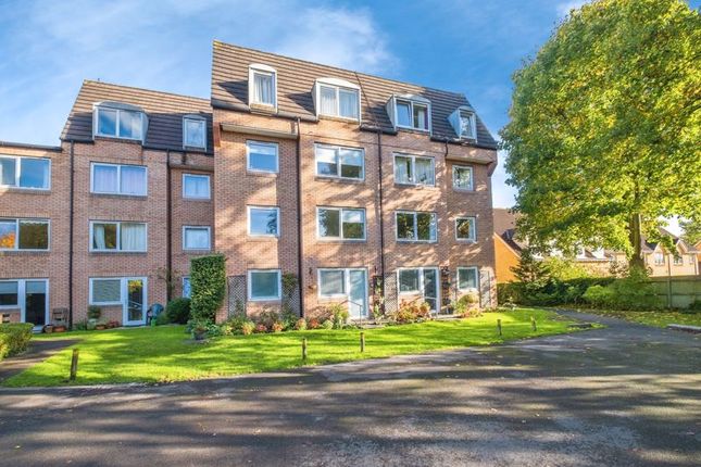 Flat for sale in Homeworth House, Woking