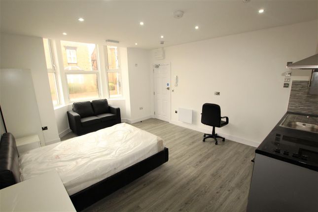 Flat 2, Beacon House, 10 Forest Road, Loughborough photo 3