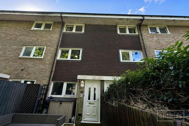 Thumbnail Maisonette for sale in Staplehurst Close, Southampton