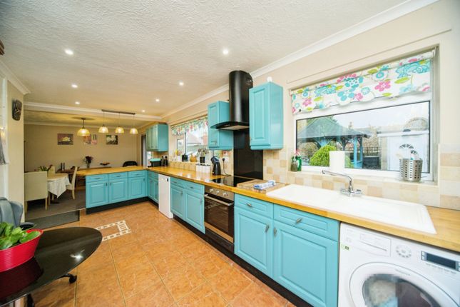 Bungalow for sale in Brooks Close, Newhaven, East Sussex